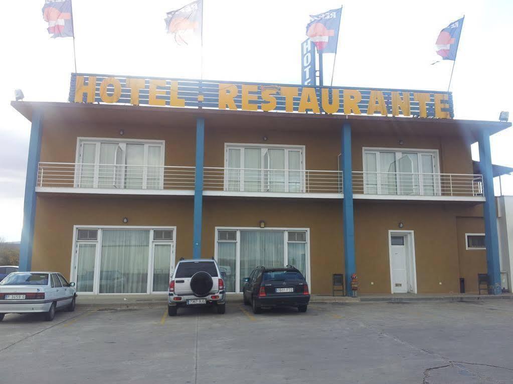 Hotel Area De Calahorra Ngoại thất bức ảnh